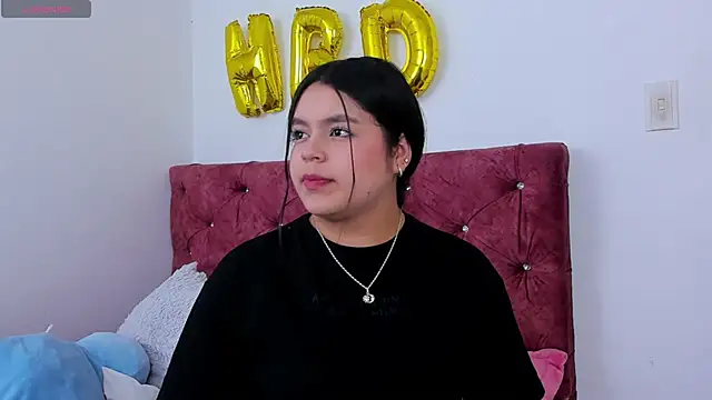 skyhotgirll online show from 04-11-26, 05:50