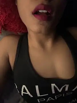 Snapshot of Hot_Goldengirl chatting on 09-14-25, 09:14 Hot Goldengirl online show from 09-14-25, 09:14