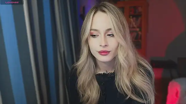Snapshot of aviva_faith chatting on 05-17-26, 07:32 aviva faith online show from 05-17-26, 07:32
