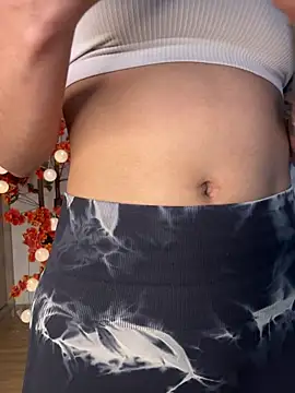 VictoriaHiill online show from 02-28-26, 05:36