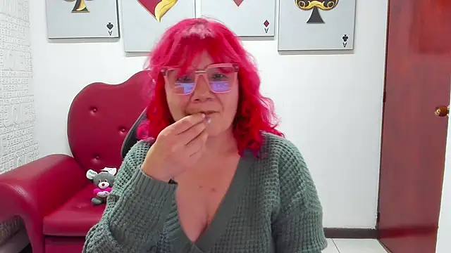 Salomeediaz  online show from 12-15-25, 09:08