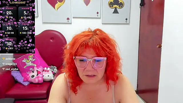 Snapshot of Salomeediaz_ chatting on 04-19-26, 06:10 Salomeediaz online show from 04-19-26, 06:10