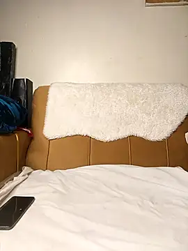 melaninebony1 online show from 04-11-26, 06:56