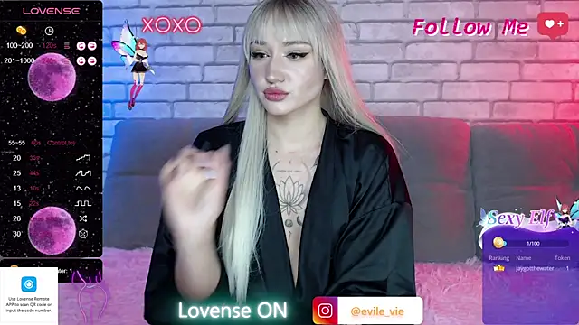 Eva Evile online show from 12-19-24, 01:07