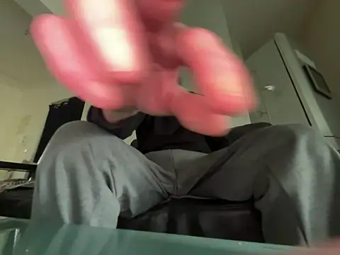 Snapshot of Germankink chatting on 01-04-25, 09:54 Germankink online show from 01-04-25, 09:54