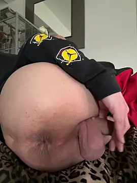 Snapshot of Germankink chatting on 02-09-25, 03:12 Germankink online show from 02-09-25, 03:12