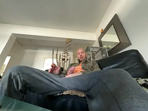 Snapshot of Germankink chatting on 03-05-25, 10:22 Germankink online show from 03-05-25, 10:22