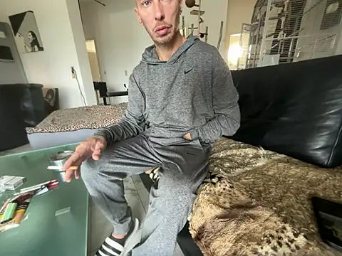 Snapshot of Germankink chatting on 10-09-25, 10:02 Germankink online show from 10-09-25, 10:02