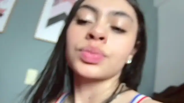 strawberrymia68 online show from 01-14-25, 07:11
