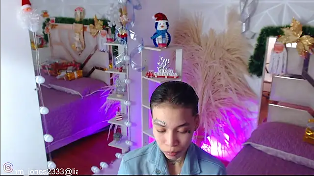 Jonesliam23 online show from 12-16-25, 07:30