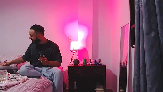 Sanit Di online show from 03-12-26, 03:12