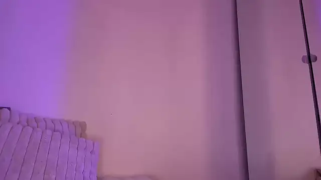 Vanesskaa online show from 02-15-25, 01:42