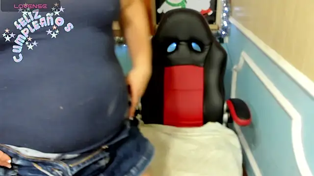 Snapshot of isaReyes chatting on 12-14-24, 06:41 isaReyes online show from 12-14-24, 06:41