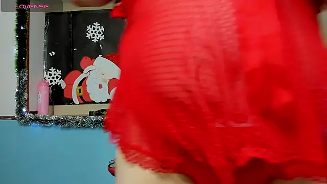 Snapshot of isaReyes chatting on 12-17-24, 06:20 isaReyes online show from 12-17-24, 06:20