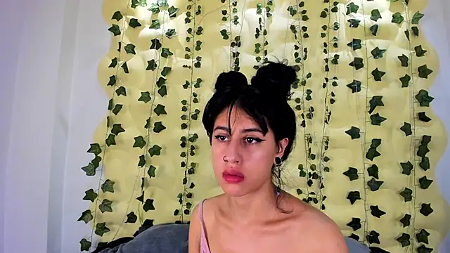 Snapshot of Natasha_Nasty2 chatting on 03-05-25, 09:04 Natasha Nasty2 online show from 03-05-25, 09:04