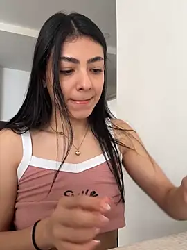 Liissa cute  online show from 10-28-25, 03:58