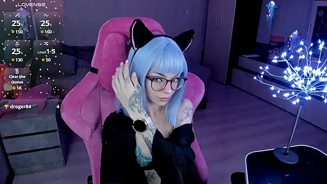 Snapshot of The_love_project chatting on 01-21-25, 12:46 The love project online show from 01-21-25, 12:46