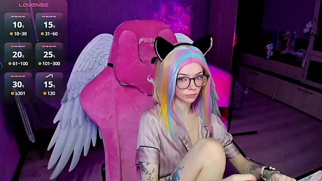 Snapshot of The_love_project chatting on 11-14-25, 11:24 The love project online show from 11-14-25, 11:24