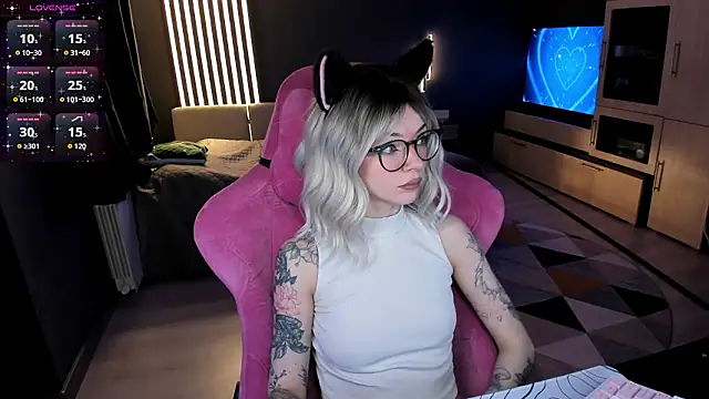 Snapshot of The_love_project chatting on 02-23-26, 10:07 The love project online show from 02-23-26, 10:07