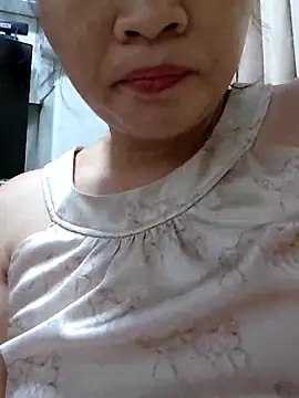 Snapshot of _Mira_69_ chatting on 04-25-26, 07:55 Mira 69 online show from 04-25-26, 07:55