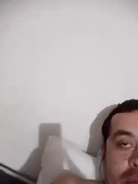 Snapshot of juanbenitez2 chatting on 03-18-25, 11:08 juanbenitez2 online show from 03-18-25, 11:08