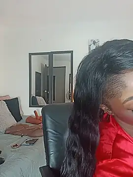 Snapshot of KimberlyBanks2 chatting on 06-30-26, 10:27 KimberlyBanks2 online show from 06-30-26, 10:27