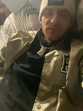 Snapshot of CityBoy75211 chatting on 02-15-25, 09:38 CityBoy75211 online show from 02-15-25, 09:38