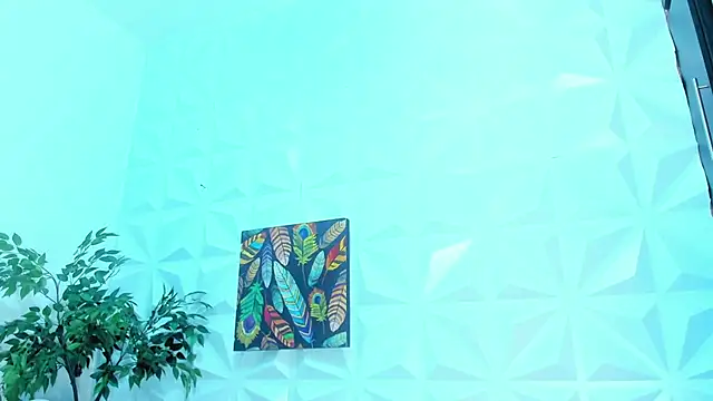 Briyit Doll online show from 02-23-25, 09:33