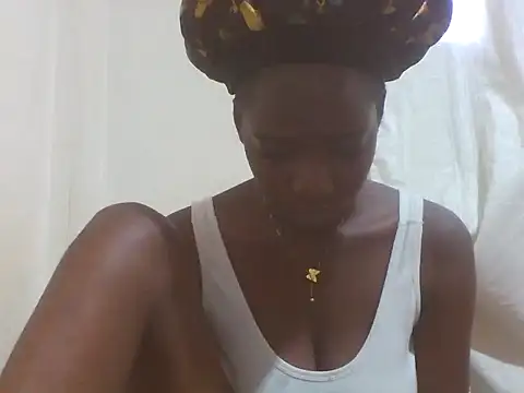 PRETTY-LIA online show from 01-14-26, 10:32