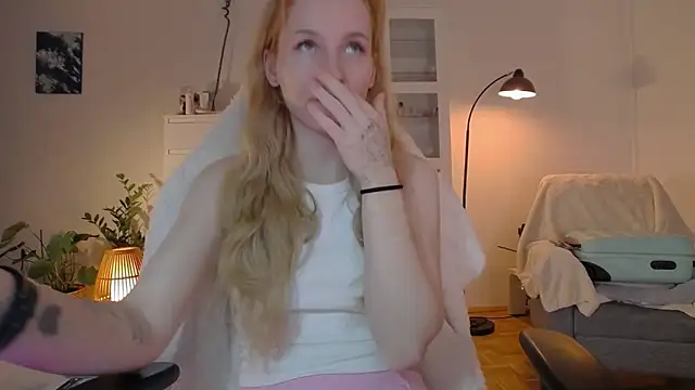 ginger vi online show from 02-25-25, 10:07