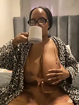 Snapshot of Saggy_areola95 chatting on 07-15-26, 08:19 Saggy areola95 online show from 07-15-26, 08:19