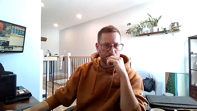 Snapshot of Bigdicktrav902 chatting on 02-25-25, 02:11 Bigdicktrav902 online show from 02-25-25, 02:11