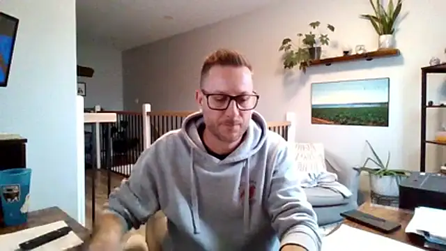 Snapshot of Bigdicktrav902 chatting on 01-15-26, 04:44 Bigdicktrav902 online show from 01-15-26, 04:44