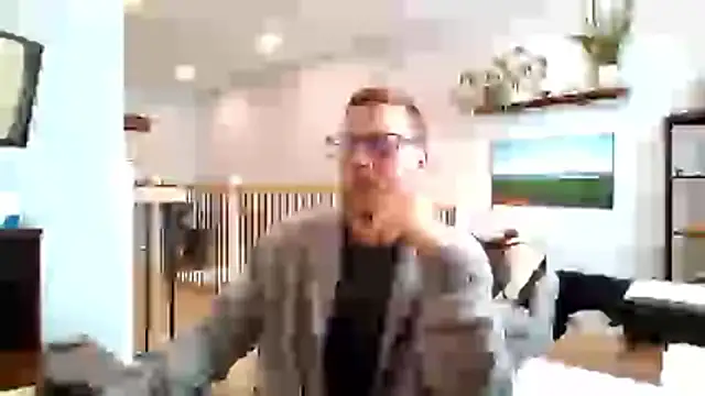 Snapshot of Bigdicktrav902 chatting on 02-03-26, 02:00 Bigdicktrav902 online show from 02-03-26, 02:00