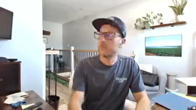 Snapshot of Bigdicktrav902 chatting on 02-25-26, 02:37 Bigdicktrav902 online show from 02-25-26, 02:37