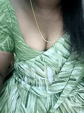 Snapshot of tamil_subha69 chatting on 02-24-25, 10:58 tamil subha69 online show from 02-24-25, 10:58