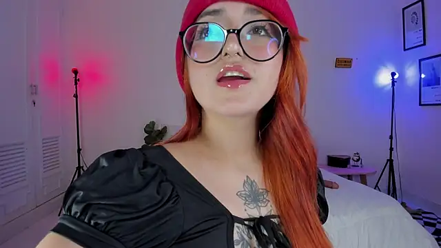 Snapshot of SweetJennaa chatting on 01-17-25, 03:23 SweetJennaa online show from 01-17-25, 03:23