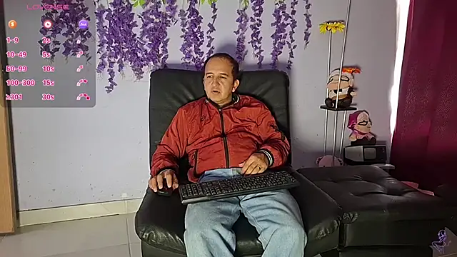 Snapshot of yazfore2 chatting on 06-29-26, 05:46 yazfore2 online show from 06-29-26, 05:46