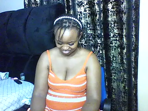 Candii wet  online show from 09-21-25, 08:21