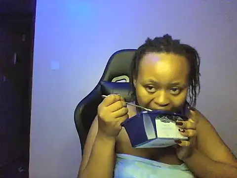 Candii wet  online show from 02-06-26, 12:48