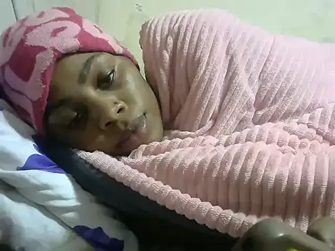 Snapshot of sweetgirlDora chatting on 09-27-25, 05:51 sweetgirlDora online show from 09-27-25, 05:51