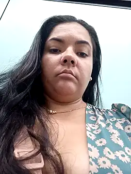 Snapshot of NayraLima0309 chatting on 12-28-24, 09:40 NayraLima0309 online show from 12-28-24, 09:40