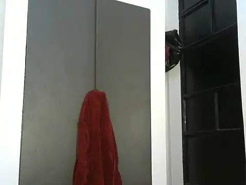 Snapshot of Candykitten chatting on 03-11-25, 03:45 Candykitten online show from 03-11-25, 03:45