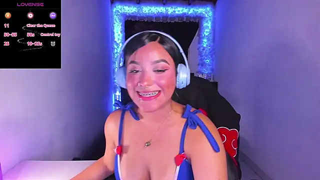 Mariana Hasper  online show from 12-10-24, 04:02