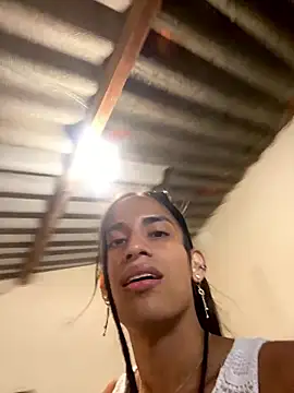 AlexaWarner online show from 01-08-26, 05:04