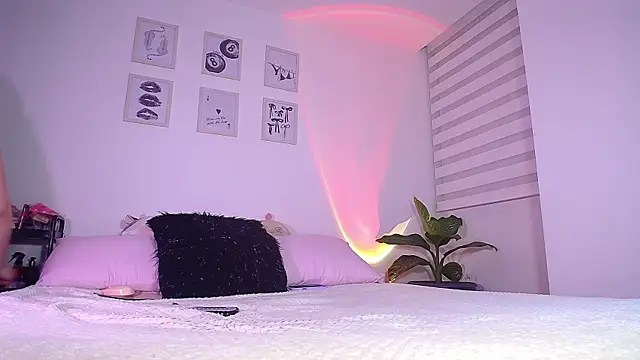 cattaleya02 online show from 12-01-25, 10:59