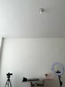 Snapshot of AlessiaVix chatting on 02-11-26, 04:56 AlessiaVix online show from 02-11-26, 04:56