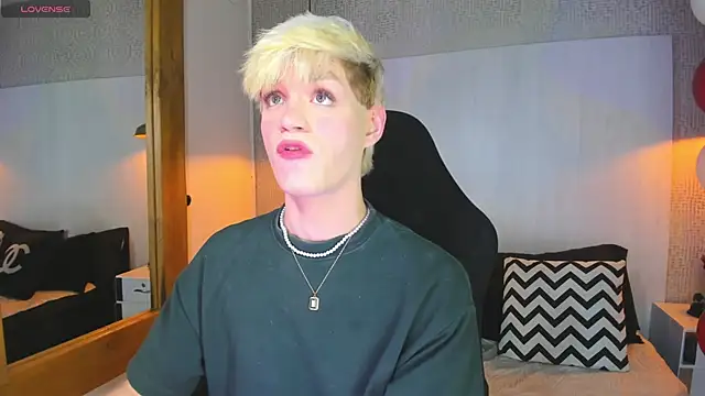 VladHellsing4 online show from 02-22-26, 04:27