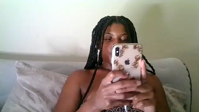 CaramelGoddessxoxo online show from 05-19-26, 02:07