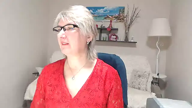 FleurMays online show from 02-03-26, 06:51